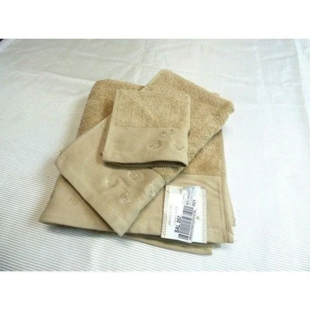 Mary Jane's Home Butterfly Embroidered Towel Set, Amber color